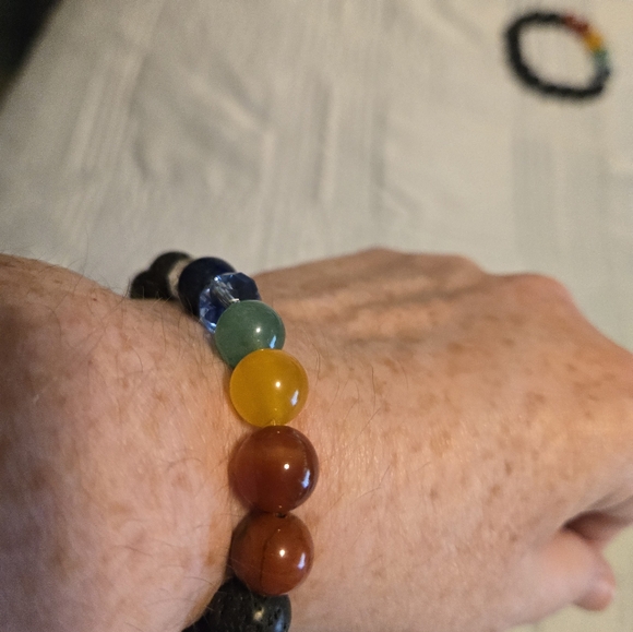 Lava bead bracelet - Picture 2 of 3
